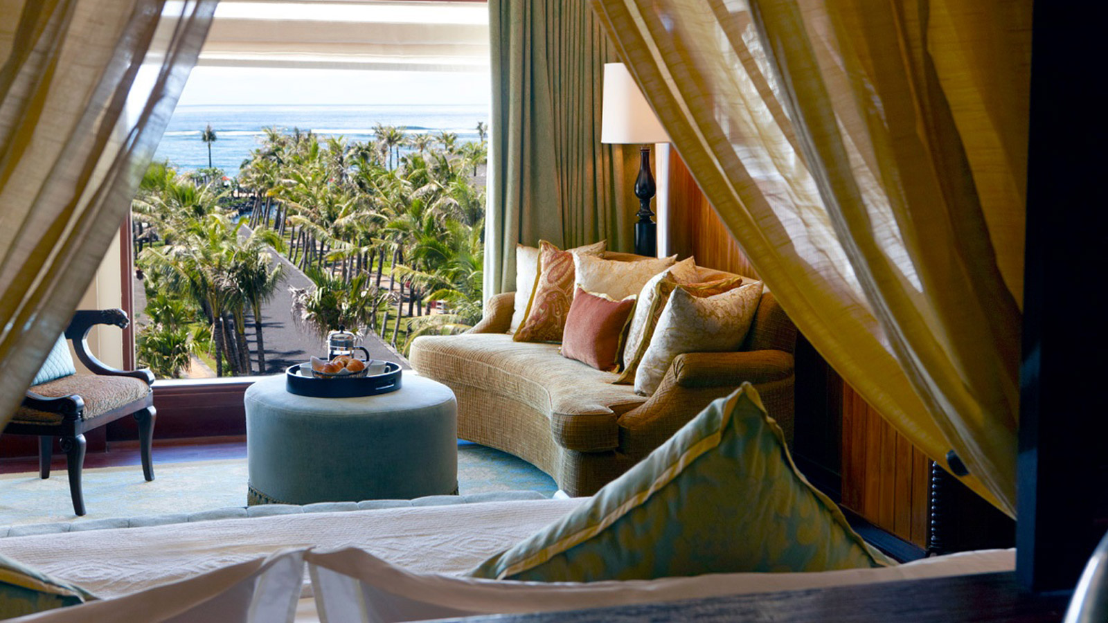 Temukan Suite Di The St Regis Bali Resort